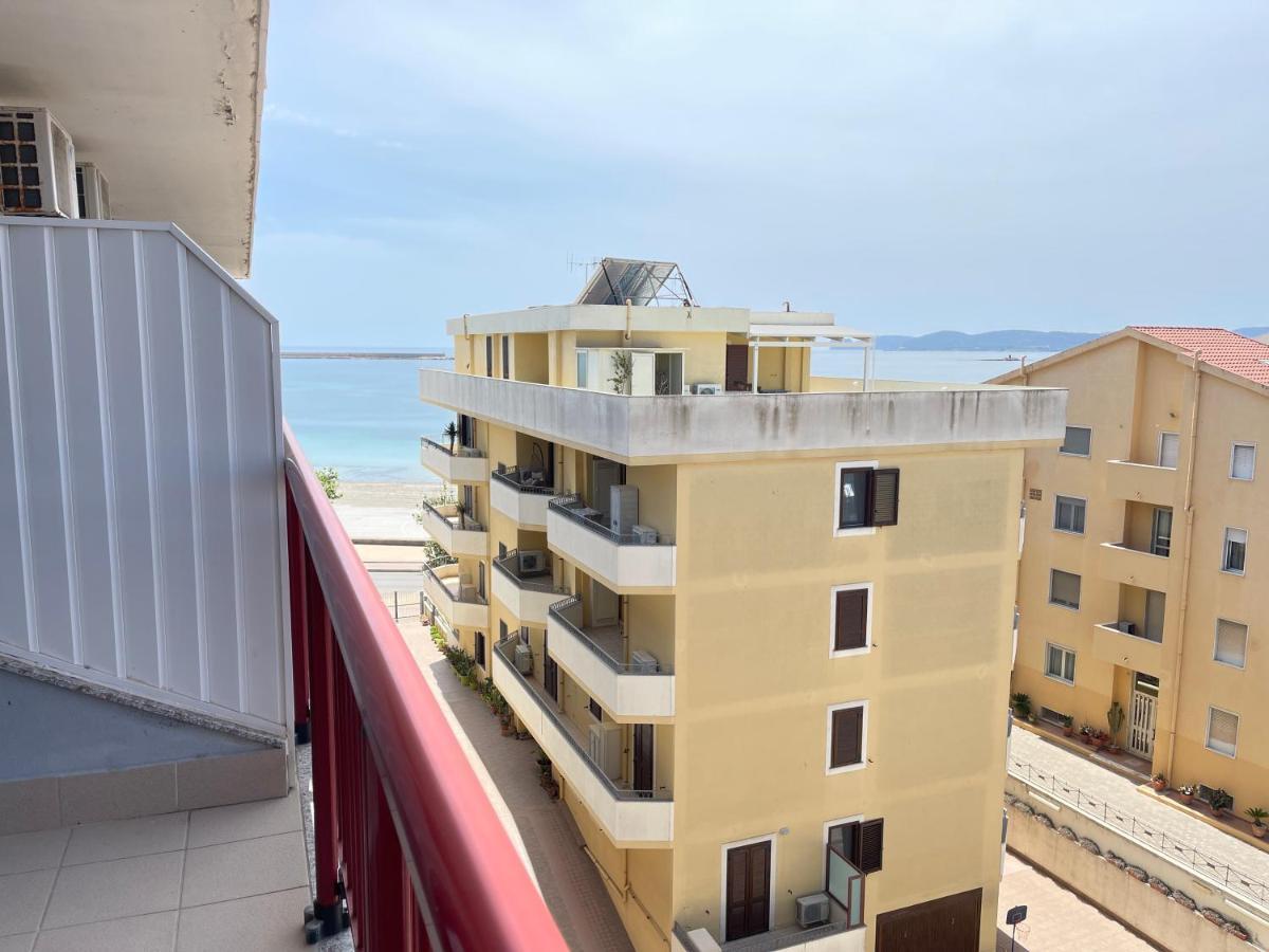 Hotel Soleado Алгеро Екстериор снимка