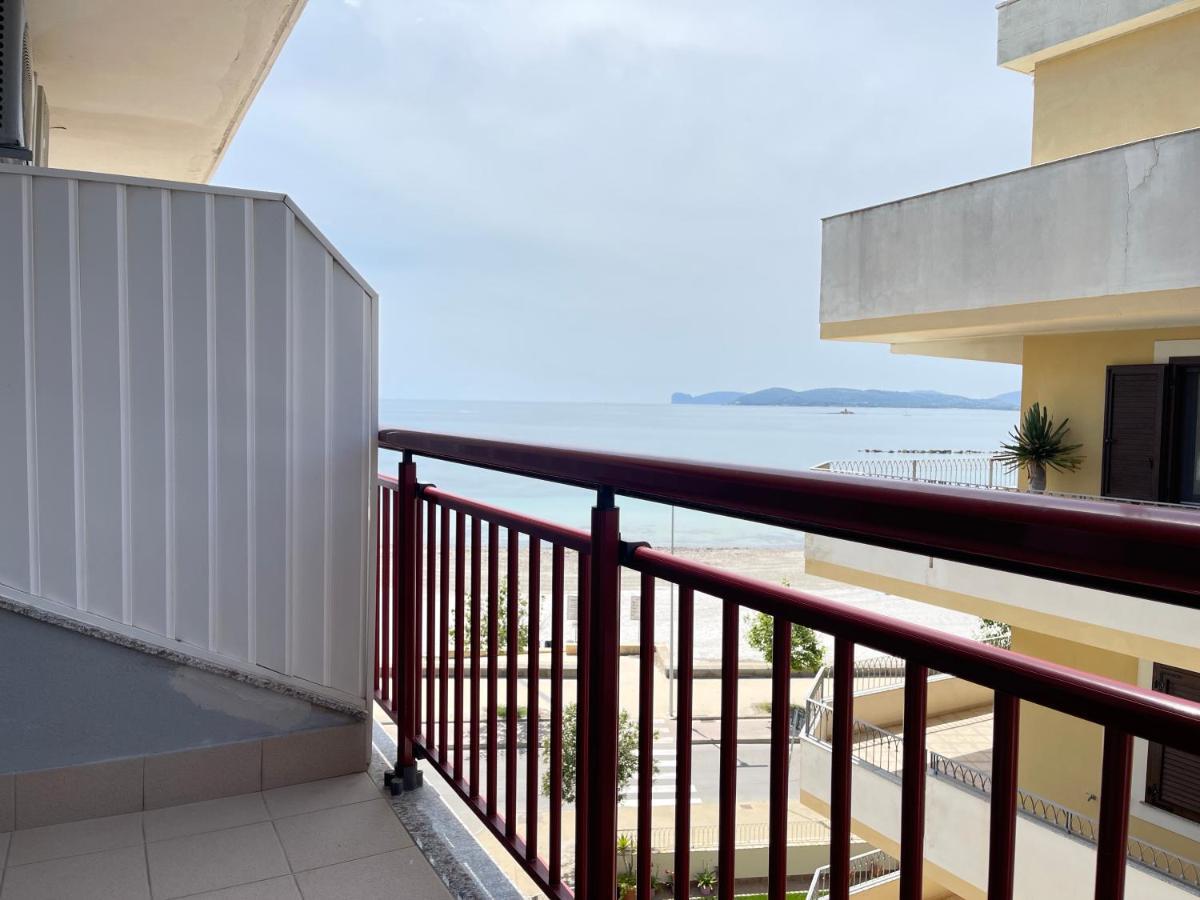 Hotel Soleado Алгеро Екстериор снимка