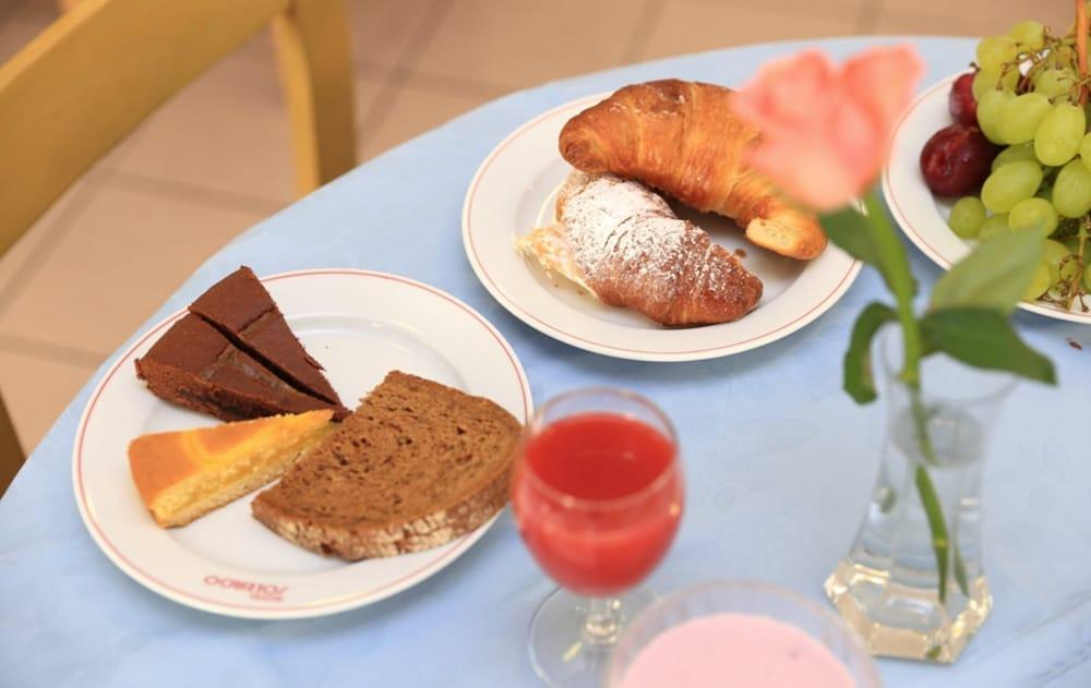 Hotel Soleado Алгеро Екстериор снимка