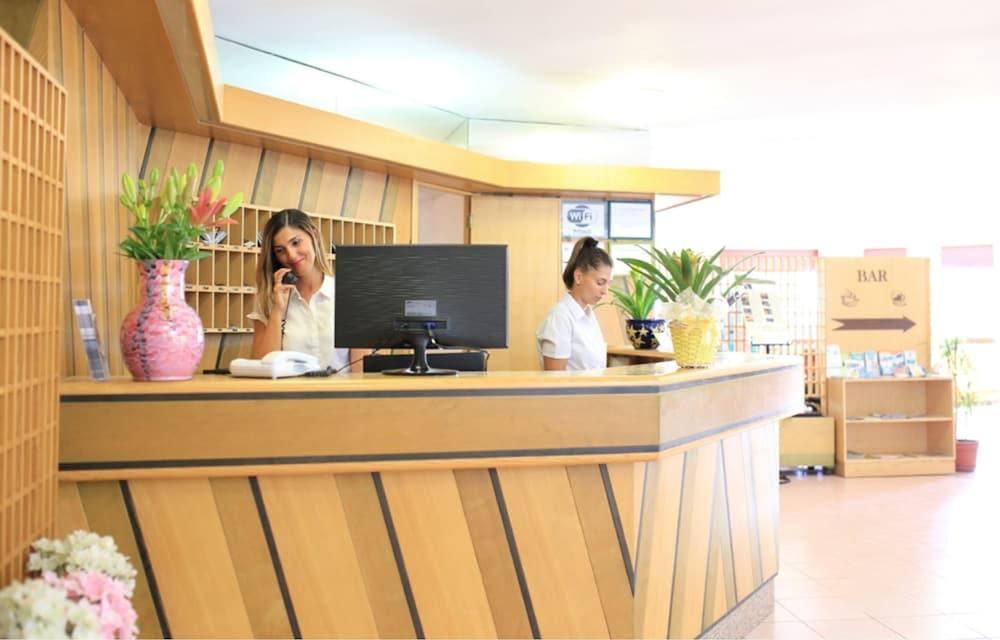 Hotel Soleado Алгеро Екстериор снимка