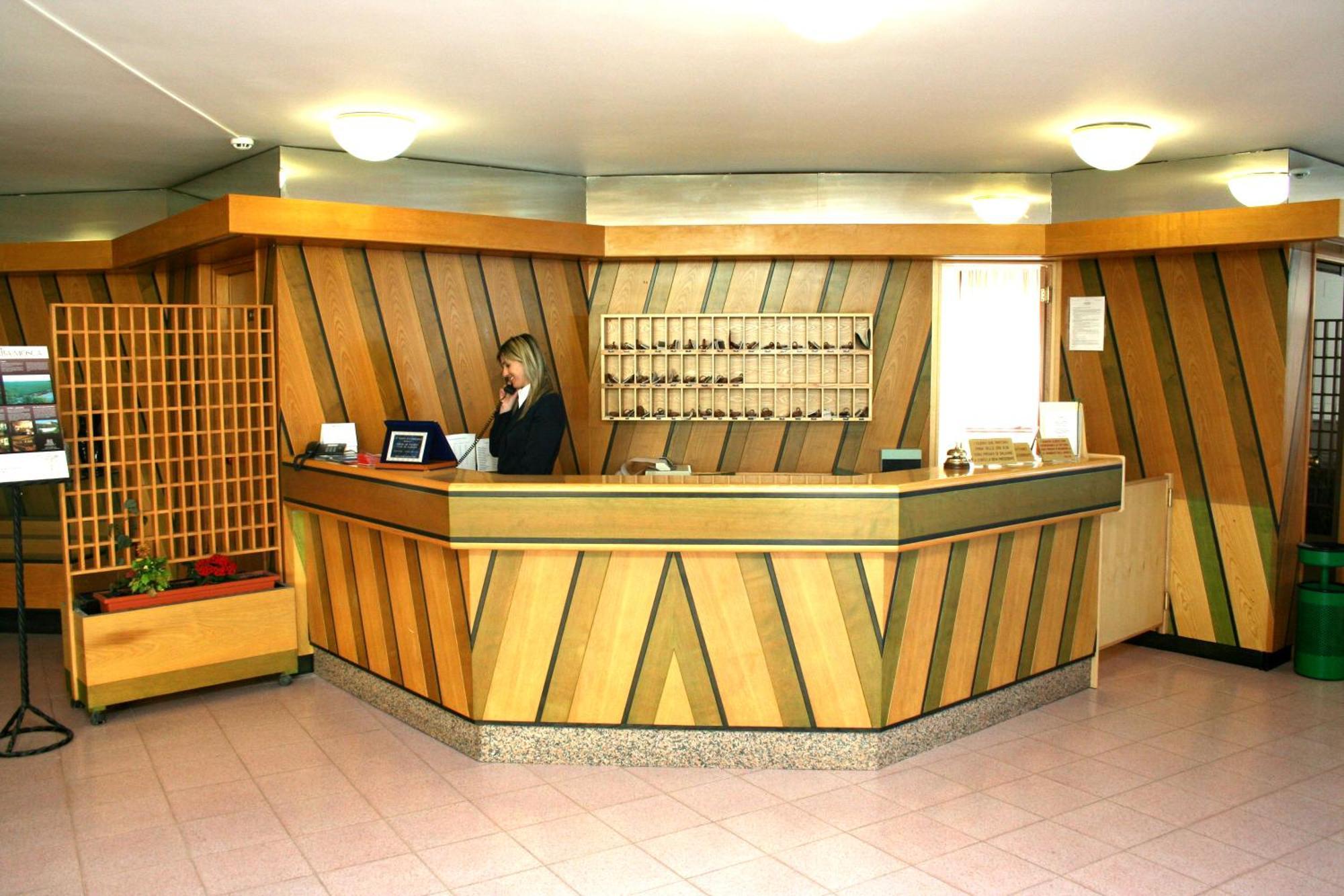 Hotel Soleado Алгеро Екстериор снимка